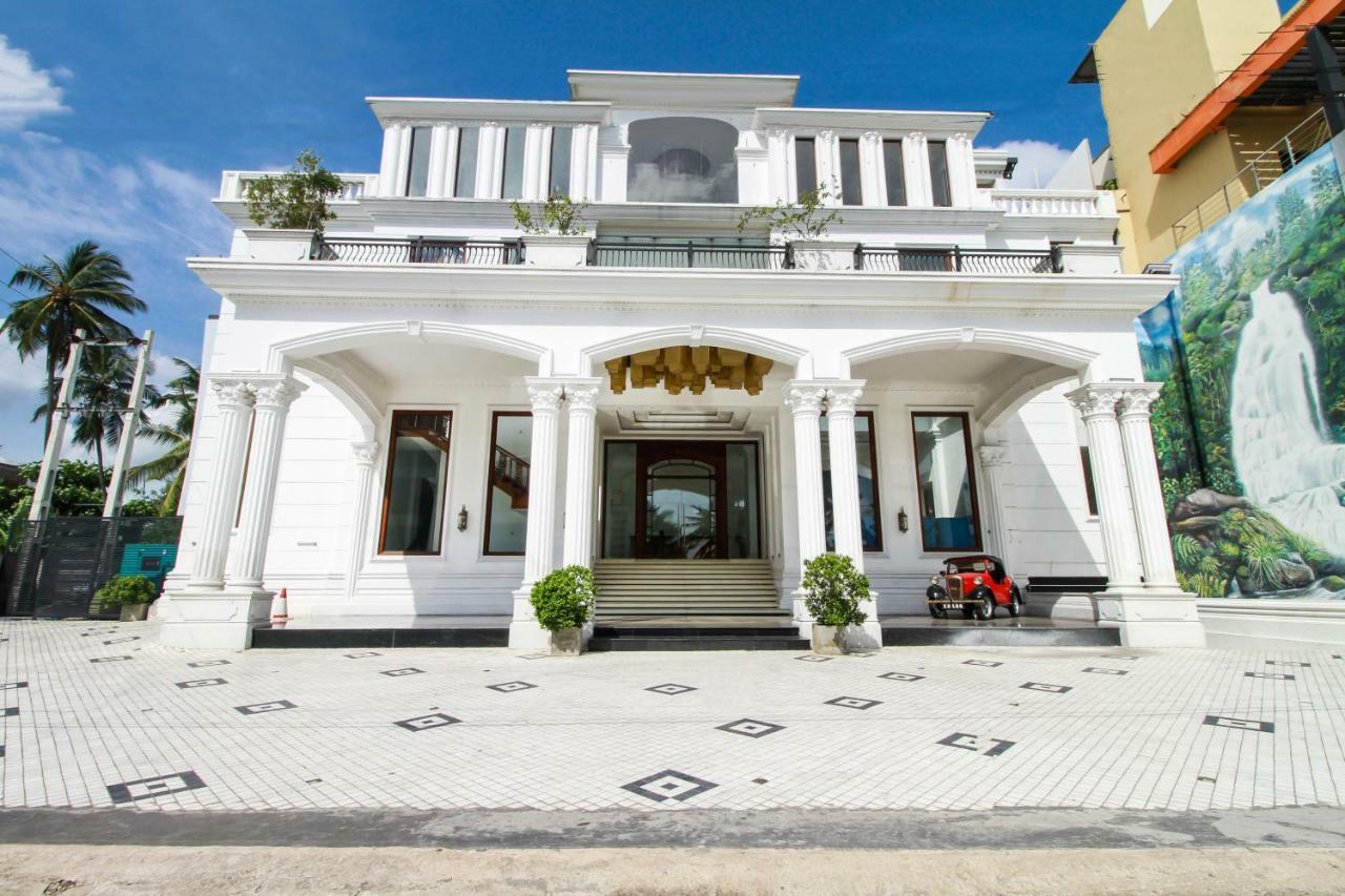 Hotel Queensbury Malabe Kaduwela Exterior photo